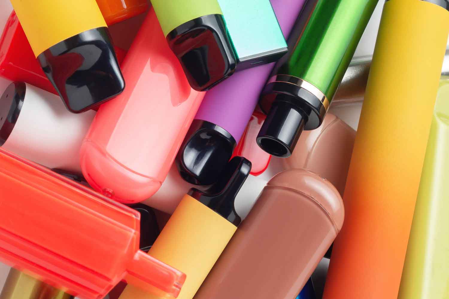 Illinois Bill Shifts Vape Disposal Cost to Makers