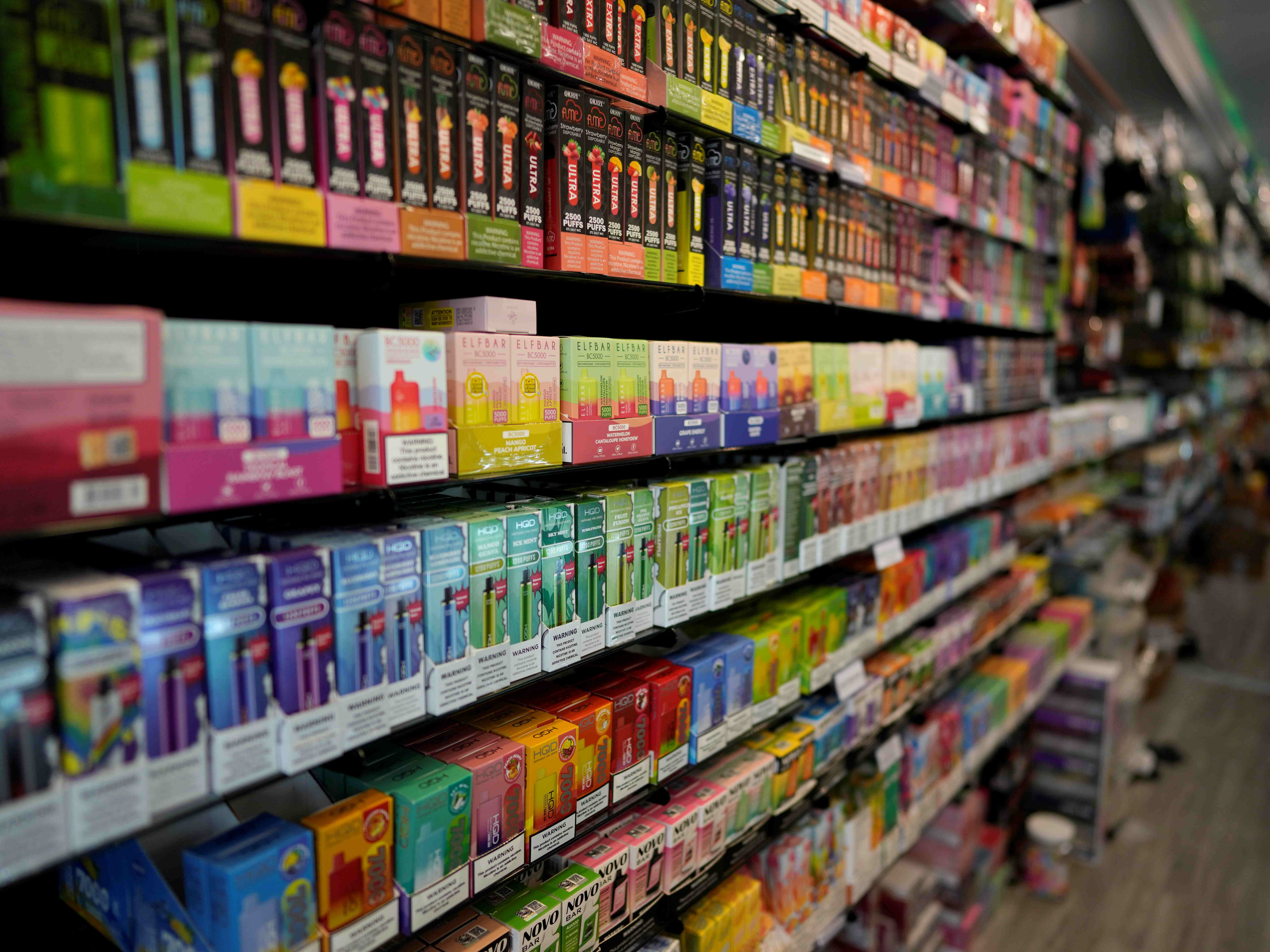 Tennessee Wants Nicotine Sellers to Get License