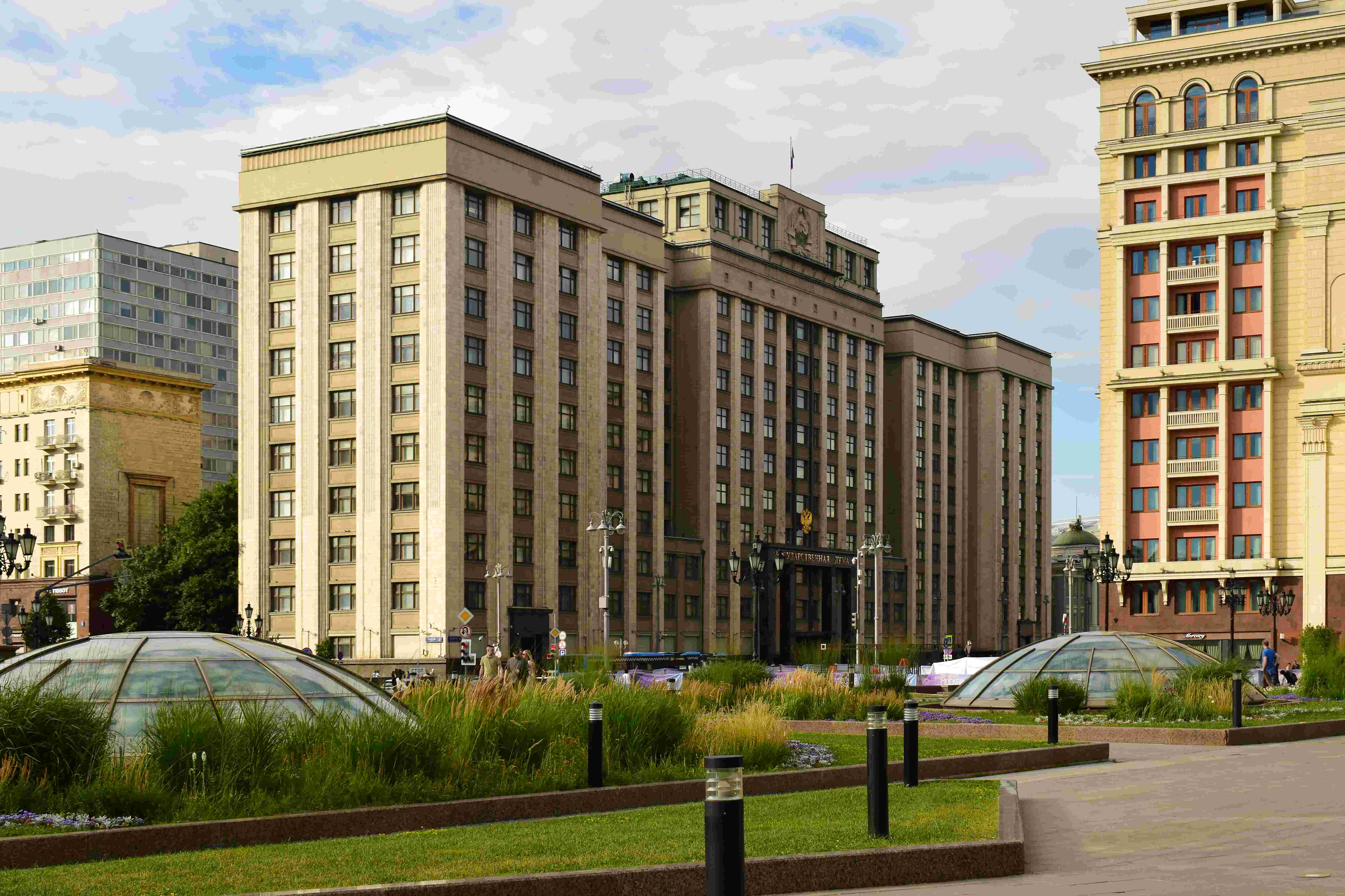 Russian Lawmakers Weigh Regional Vape Bans