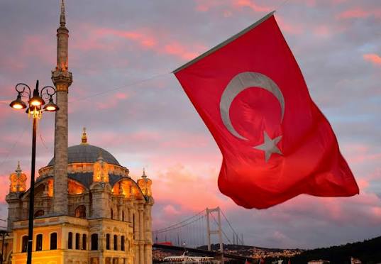 Türkiye Eyes 2040 ‘Total’ Tobacco Sales Ban